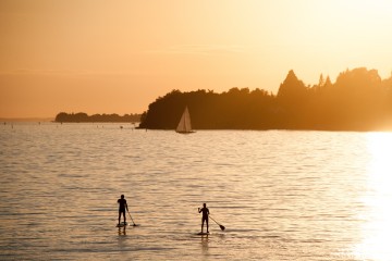 Stand-Up-Paddler auf dem Bodensee